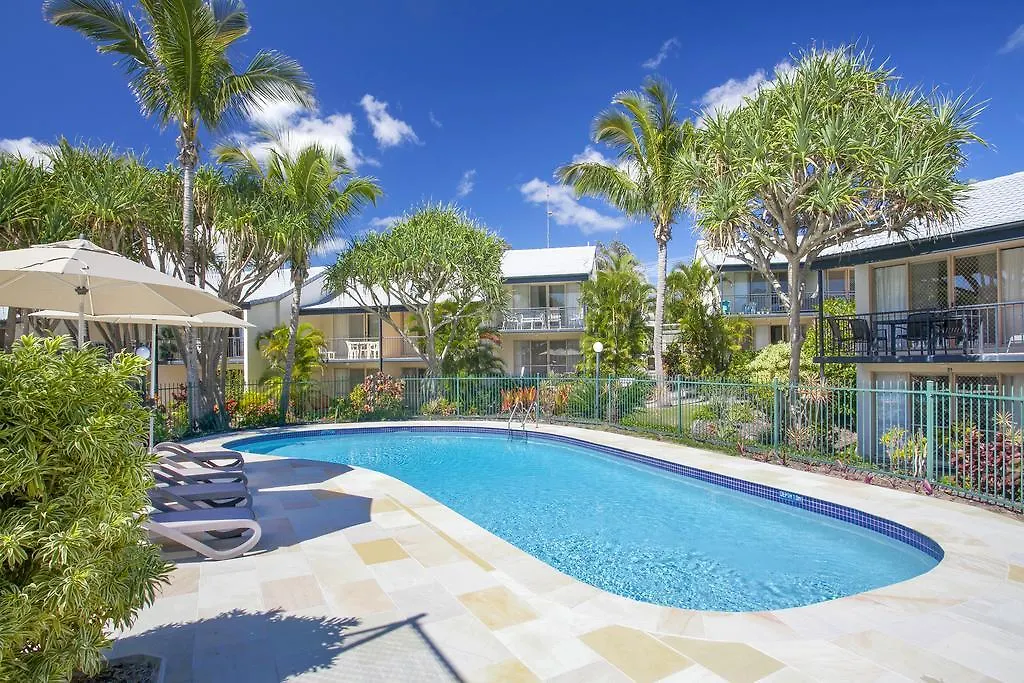 Beach Breakers Resort Sunrise Beach